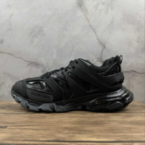 Balenciaga Track black-black-black