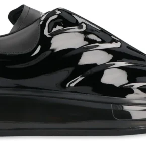 Alexander Mcqueen sole sneakers total black oversized