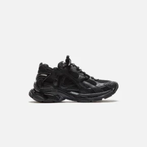 Balenciaga Runner Sneaker black